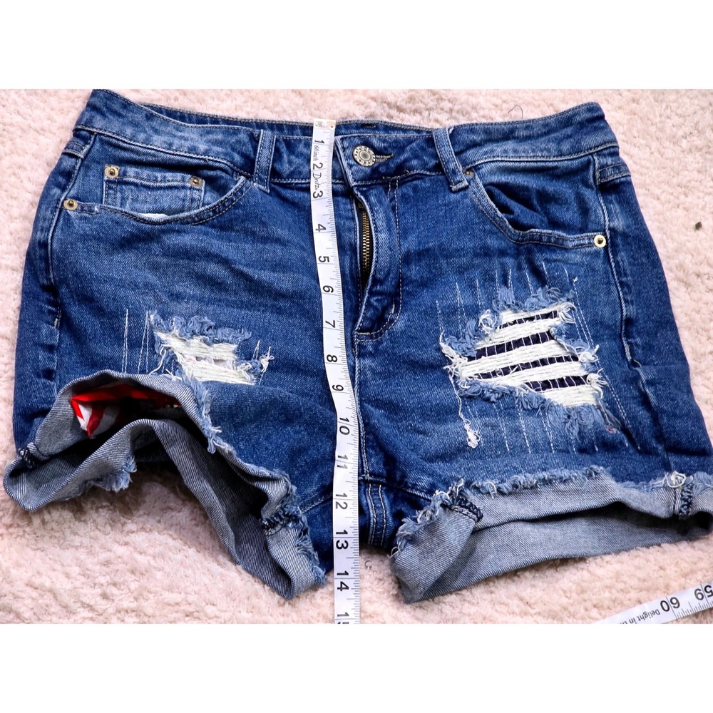 Est 1946 Denim Blue Distressed High Rise Jean Shorts Womens Size 10 Striped Rips - Picture 5 of 8